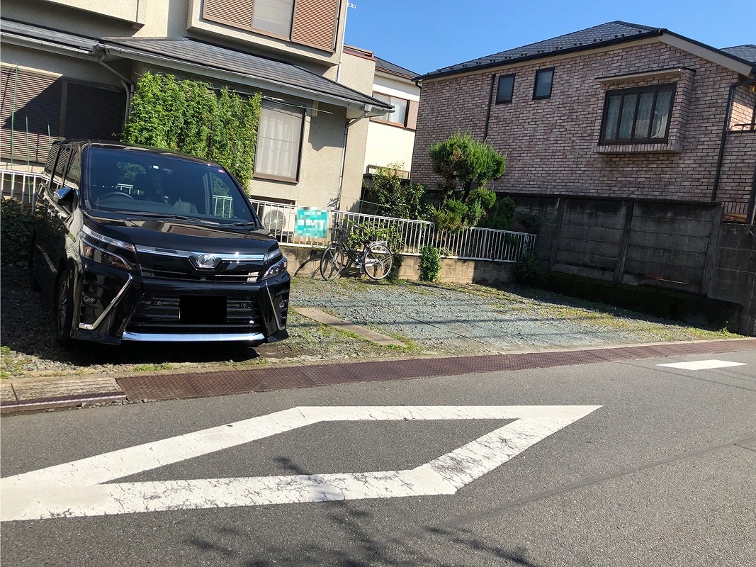 練馬区桜台５丁目　月極駐車場